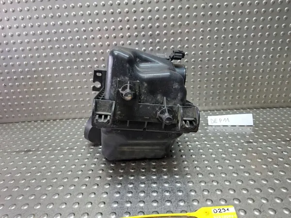 Ilmansuodatin Kotelo OEM S25165991 Nissan Juke image 5