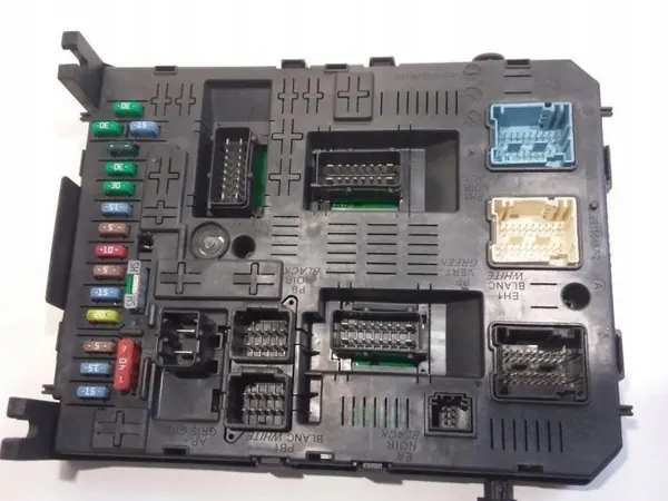 Module Confort OEM 96640587800R pour Citroën C4 Picasso image 4
