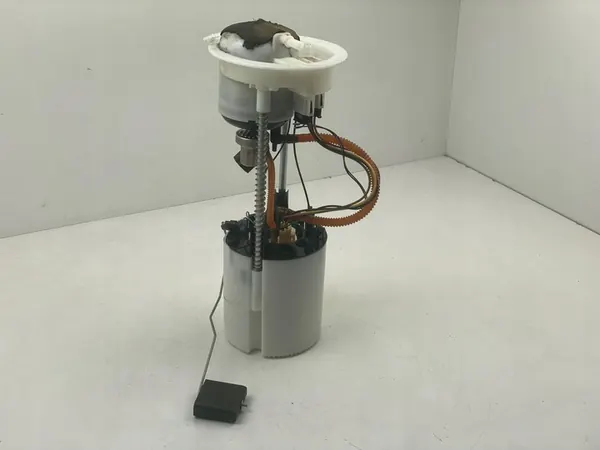 Brandstofpomp Porsche Macan 2020 95B919051H image 2