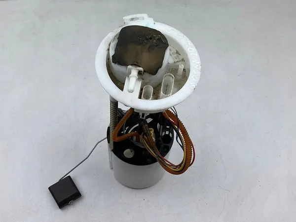 Brandstofpomp Porsche Macan 2020 95B919051H image 3