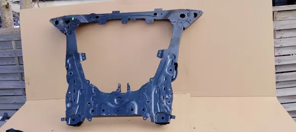Engate Reboque Dacia Duster III OEM 544012878R Usado image 6