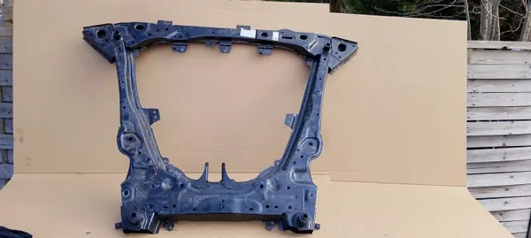 Engate Reboque Dacia Duster III OEM 544012878R Usado image 9