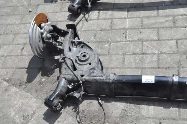 OEM 555017534R Hinterachsträger für Renault Captur II image 6
