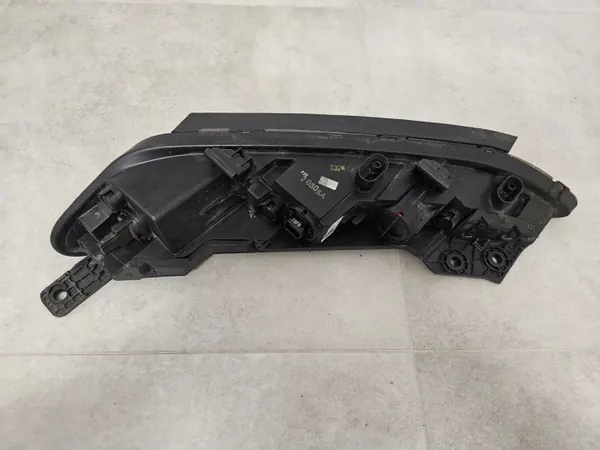 Gebruikt Rechter Voor DRL LED Koplamp OEM 92208 J9000 image 5