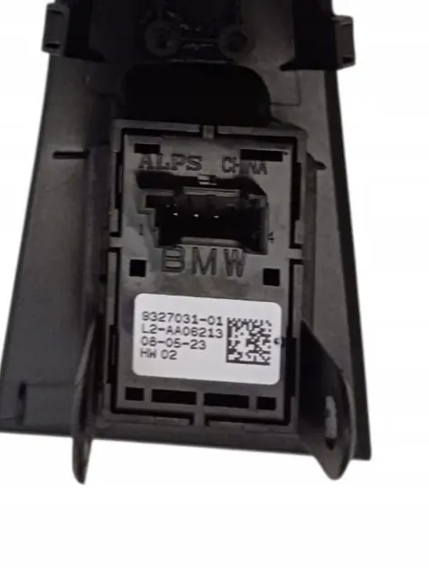 Raam Bedieningspaneel Achter Links BMW X5 G05 image 7