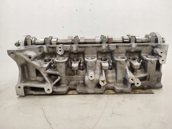 Renault OE 347759 Cylinder Head image 7