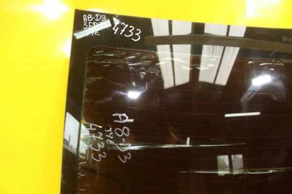 Vidro Traseiro OEM 4733 para Audi A8 D3 Sedã image 4