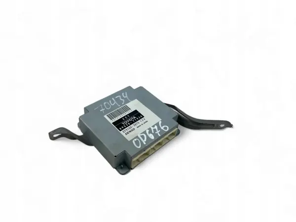 Toyota Hilux Transmissiecomputer OEM 31268419 image 2