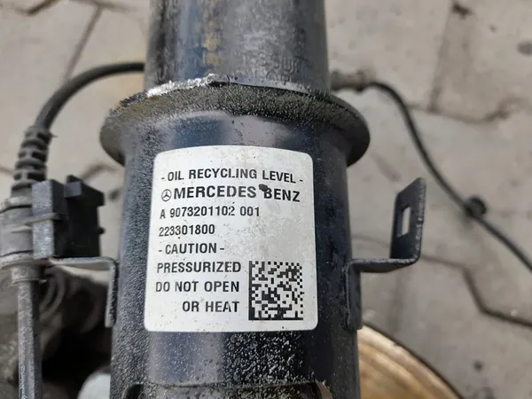 Vänster Främre McPherson Dämpare 2.0 CDI Mercedes Sprinter image 3