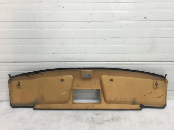 Mercedes W201 190 Front-Himmelclip OEM A2016902625 image 10