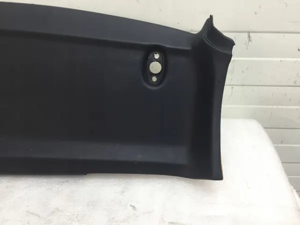 Mercedes W201 190 Front-Himmelclip OEM A2016902625 image 8