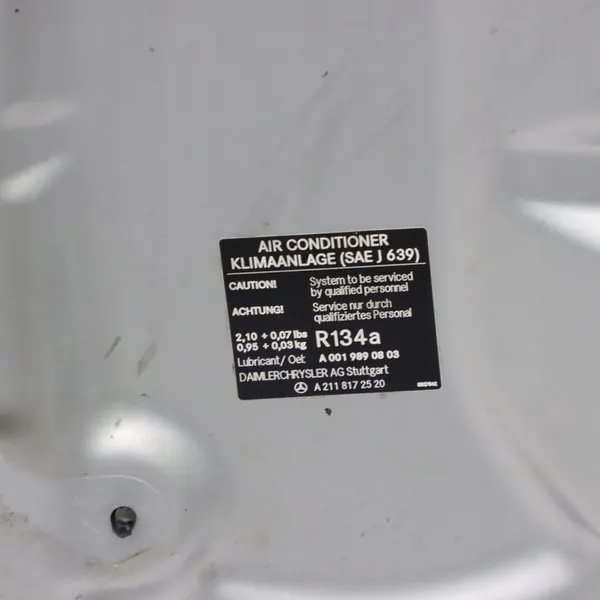 Mercedes W211 Motorhuv Iridium Silver - A2118800457 image 10