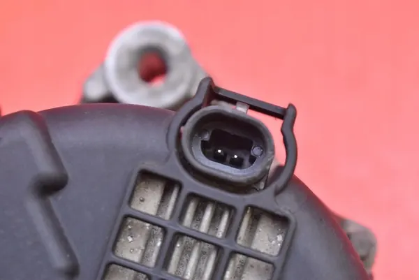 Vaihtovirtageneraattori Chevrolet Aveo T250 1.2 16V 06-12 OEM 96936136 image 7