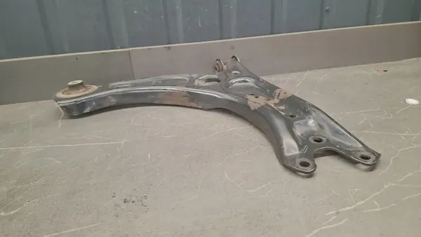 Braccio di Controllo Anteriore Destro Volkswagen Polo 2Q image 6