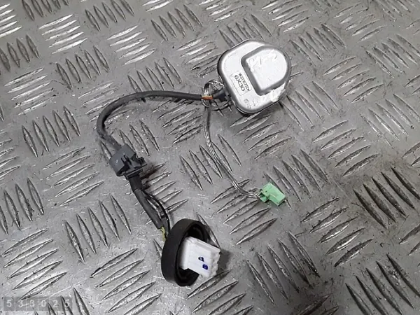 2006 Mazda 5 ECU W3T15772 Käytetty OEM image 2