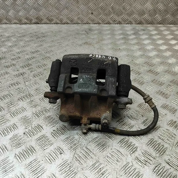 Mazda CX-5 II 2021 Rechter Vorderbremszylinder image 4