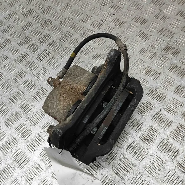 Mazda CX-5 II 2021 Rechter Vorderbremszylinder image 6