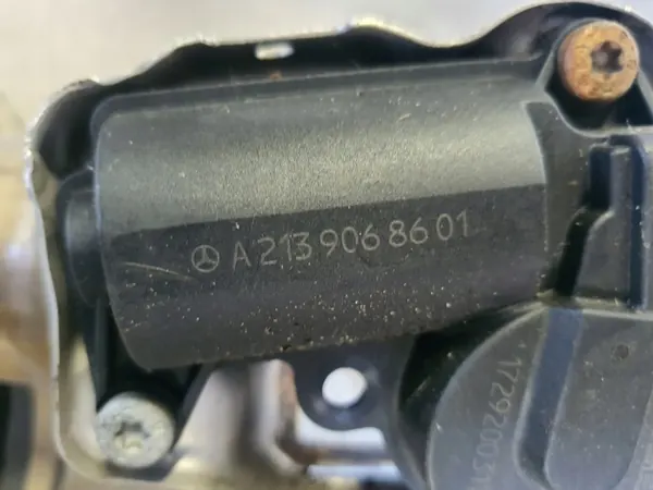 Silencieux central Mercedes OEM 345htt pour Classe S W222 image 4