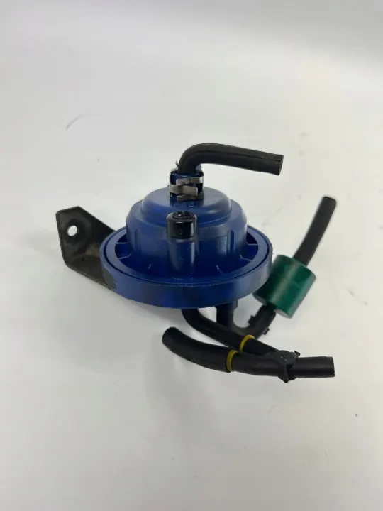 Válvula de presión vacío OEM 1233001133 Mercedes W124 image 3