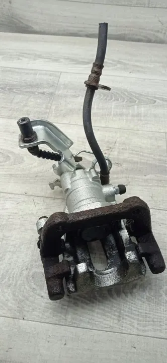 Pinça traseira esquerda HONDA ACCORD 7 VII 02-08 OEM image 4