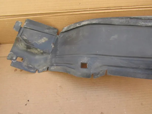 OEM 1248840835 Oikea etulokasuoja Mercedes W124 image 5