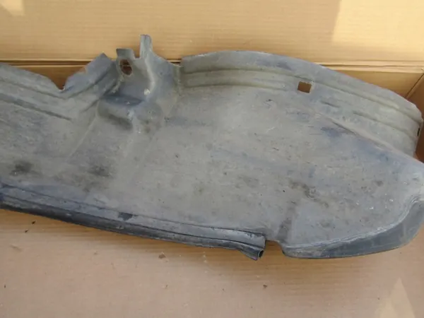 OEM 1248840835 Oikea etulokasuoja Mercedes W124 image 8