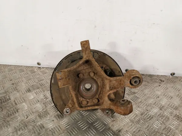 Buje rueda trasera Subaru FBZ7791 - Pieza OE usada image 3