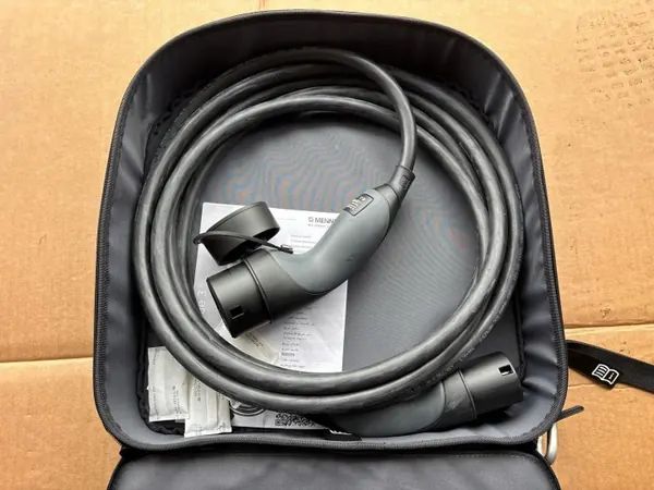 OEM A0005832505 Acculaderkabel - Mercedes-Benz image 2