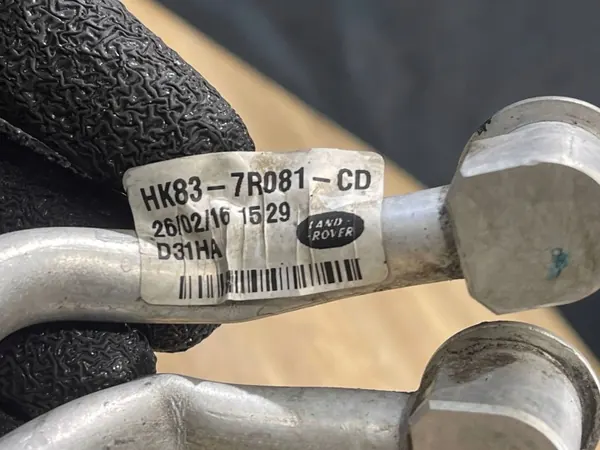 Conduite d'huile HK837R081CD pour boîte Range Rover Velar image 4