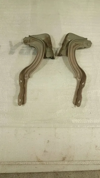I30 ZAWIASY MASKI L+P OEM Paire de charnières capot image 2
