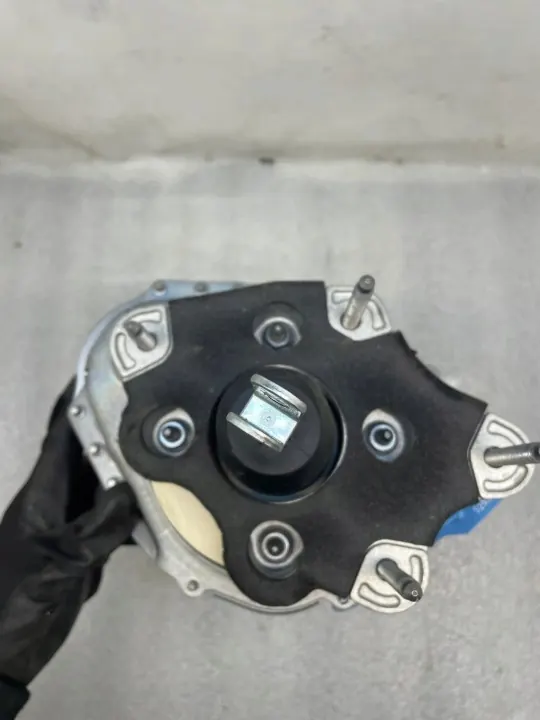 Pompe de servofrein OEM 472101985R pour Renault Austral image 4