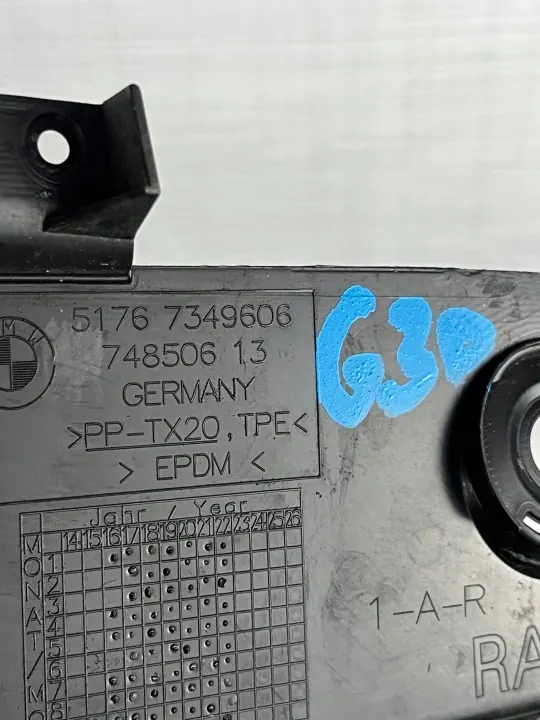 OEM 7349606 Etu oikea lokasuoja BMW 5-sarjaan image 7