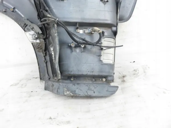 Escalón Izquierdo DAF CF OEM 1835070LH - Usado image 6