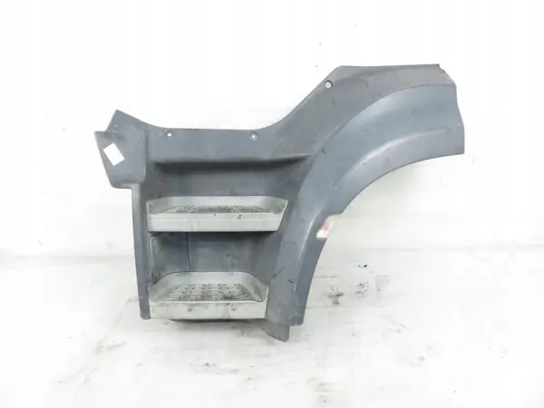 Escalón Izquierdo DAF CF OEM 1835070LH - Usado image 8