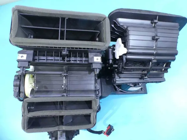 Jeep Renegade Värmare OEM 00519617040 - Begagnad image 10