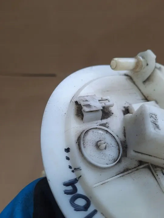 Brandstofpomp Renault Megane II 2.0 16V 1.9 DCI 8200029163 image 6