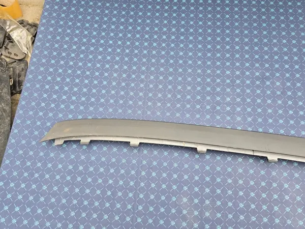 Cubierta de Rejilla de Parachoques Delantero Audi A1 image 8