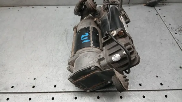 Bomba de suspensão OEM 4430201671 para Audi A8 D3 image 3
