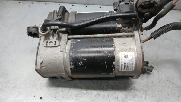 Bomba de suspensão OEM 4430201671 para Audi A8 D3 image 5
