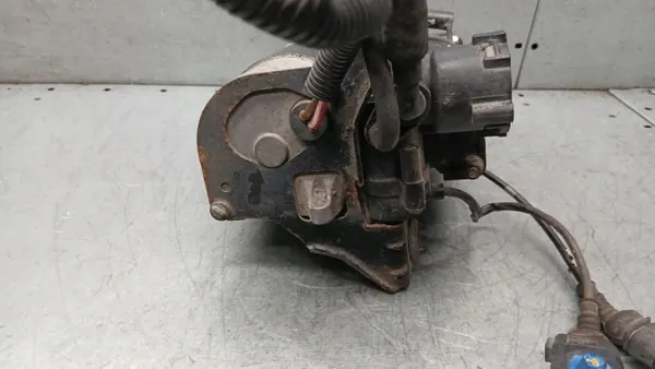 Bomba de suspensão OEM 4430201671 para Audi A8 D3 image 8