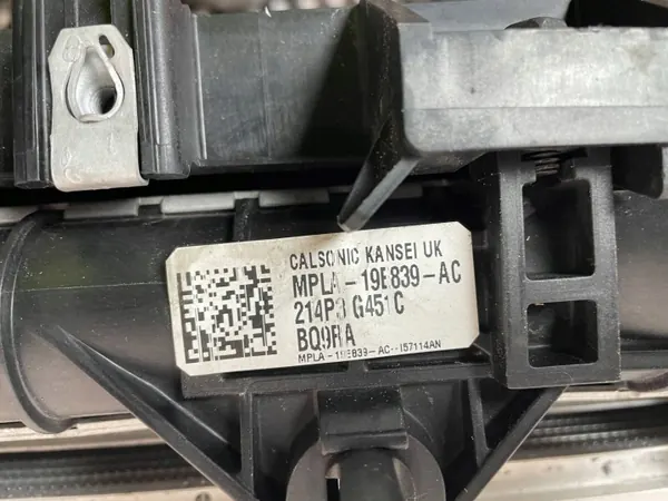 KOMPLET CHŁODNIC CHŁODNICE WENTYLATOR LAND ROVER DEFENDER II L663 2020- image 8