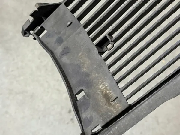 Stoßfängergrill OEM 823853653 - Gebrauchtes Audi OE Teil image 6