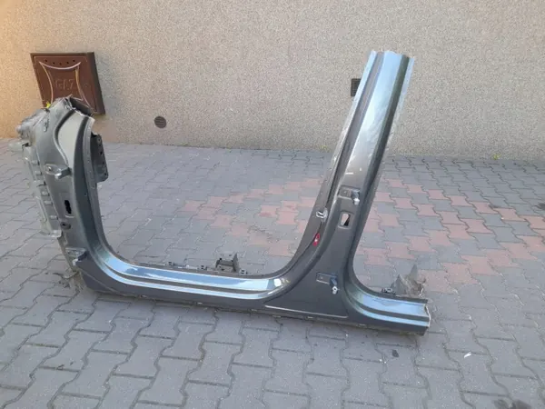 OEM VOLVO XC60 II Linker Kwart Drempel Pijler B Gebruikt image 5