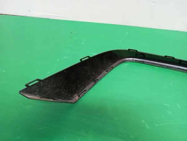 OEM 4K8807732 Bakre Stötfångarstrimma Höger Audi RS7/RS6 C8 image 4