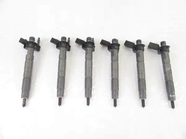 Inyector OEM 7823461 para BMW Motores N47/N57 image 2