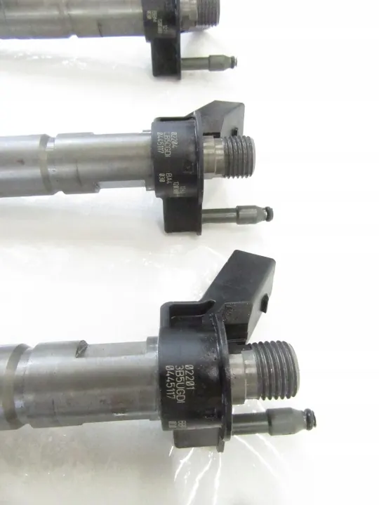 Inyector OEM 7823461 para BMW Motores N47/N57 image 8