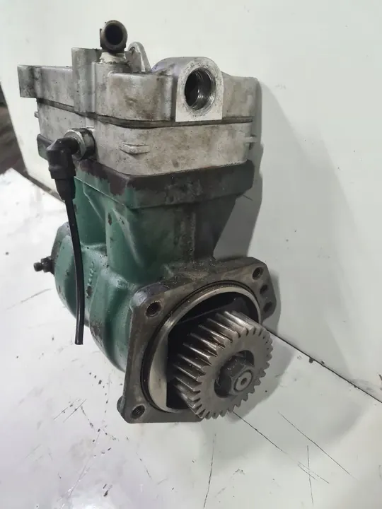 Compresseur d'air Volvo FH 12 FM 12 image 2