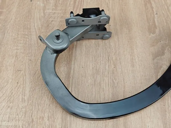 Bisagra Maletero Izquierda Trasera OEM 7366397 BMW G30 LCI image 3