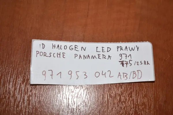 Faro Halógeno LED Derecho OEM 971953042AB Porsche Panamera image 5