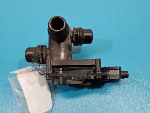 Mercedes Wasserventil OEM A0005061300 für Vito W447 image 3